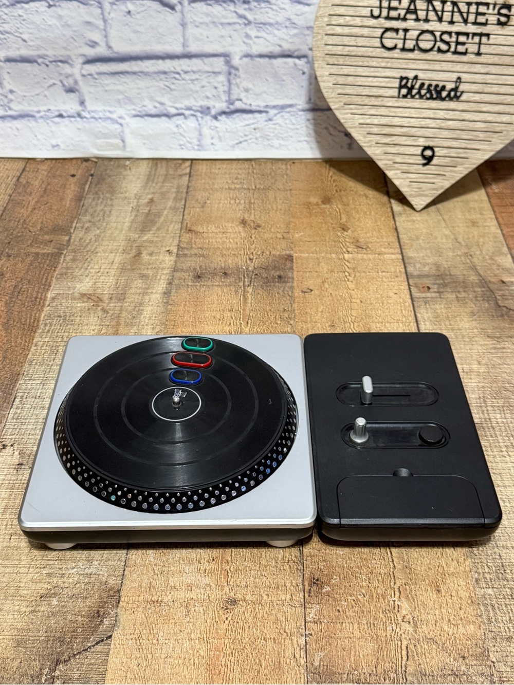 DJ Hero Wireless Turntable Controller for PS2 & PS3